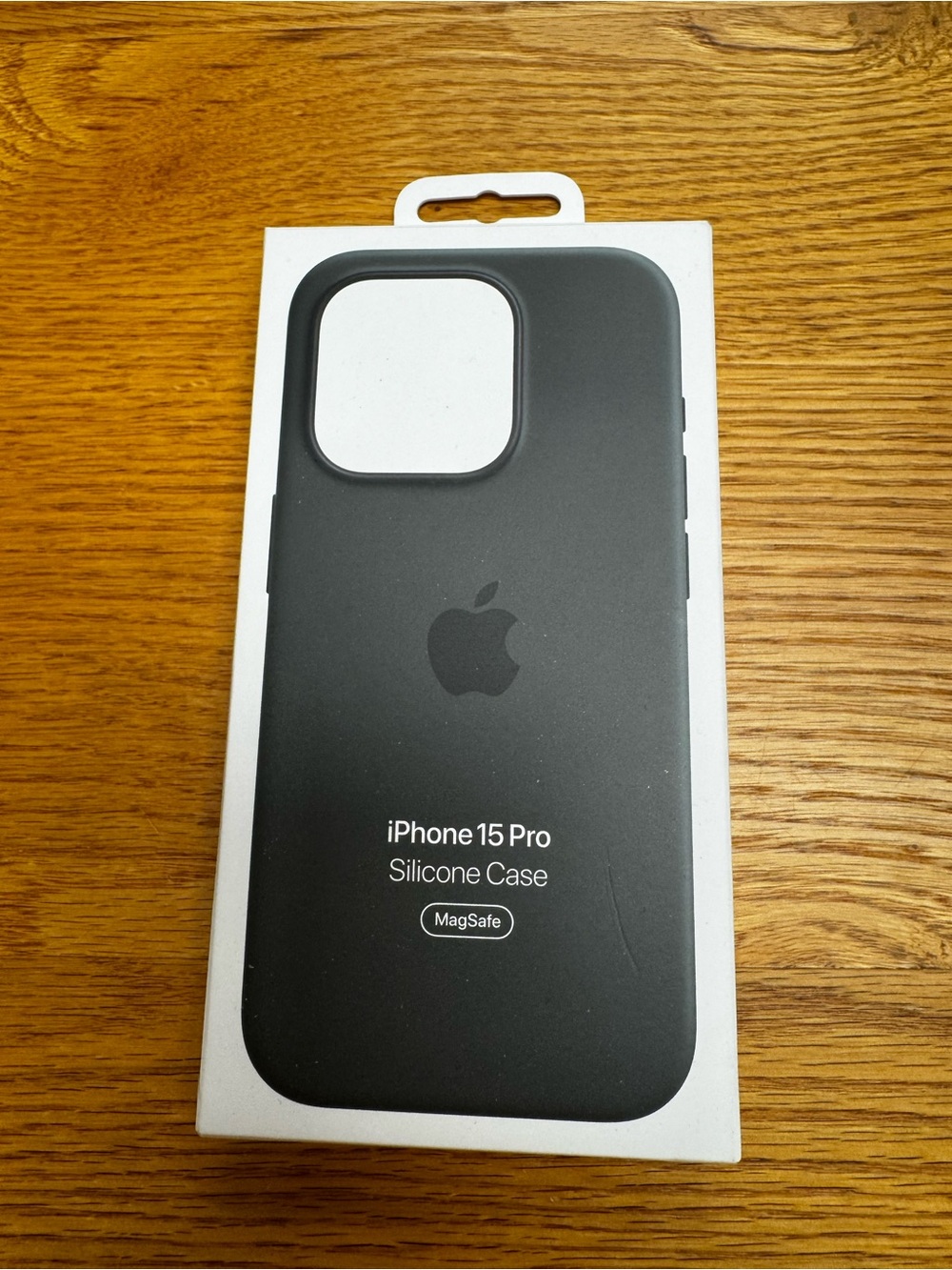 Apple iPhone 15 Pro Silicone Case - Army Green